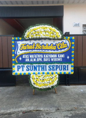 Papan Bunga Duka di Simpangbaru